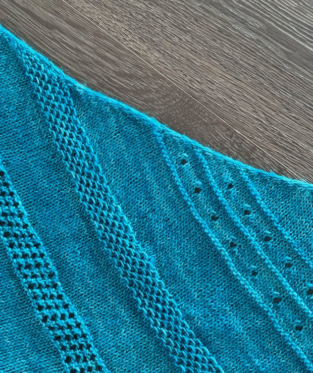 Beach Breeze shawl knitting pattern