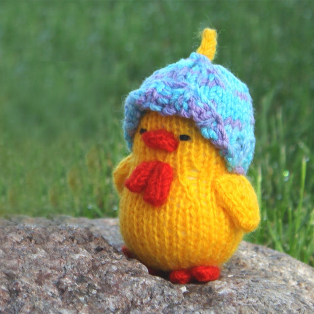 Toy knitting pattern for toys. Chick