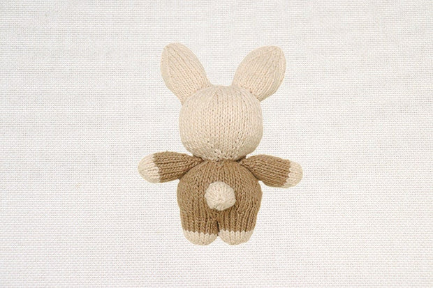 Walter the Rabbit PDF Knitting Pattern