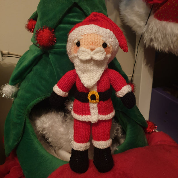 Santa Claus Knitting Pattern