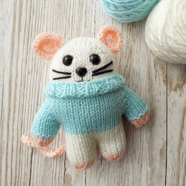 Teddy Boo and Friends toy knitting pattern